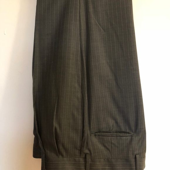 Light Grey Charcoal Men's Suit - Picture 5 of 6